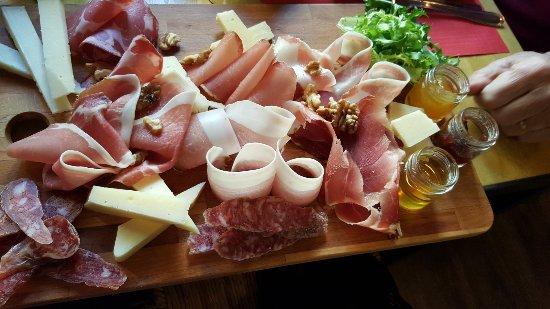 Colantuono's Steak and Grill